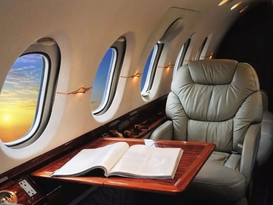 Navigating the Skies: The Differences Between Business Class and Private Jet Travel